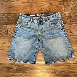 Kut From The Kloth Catherine Boyfriend Short Size 6
